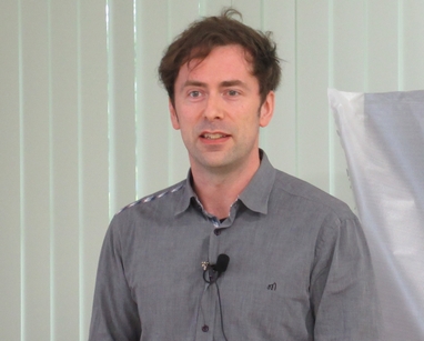 Dr.Petter Holme