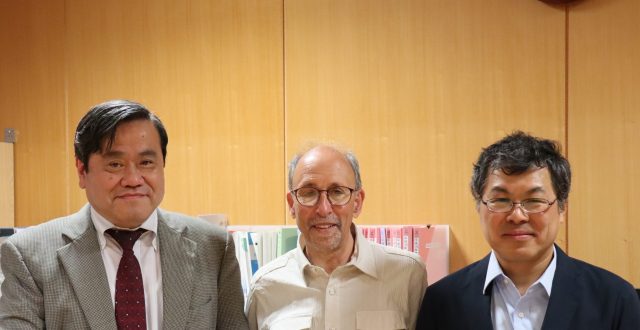 Dr. Mattanjah S. de Vries assigned to IIR as Specially Appointed Professor
