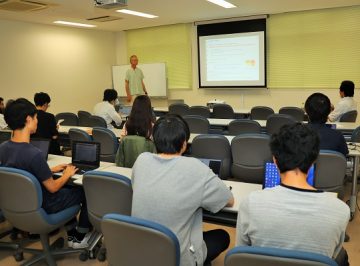 Report of Lecture by WRHI Oversea Spesially Appointed Professor(Takayasu Lab)