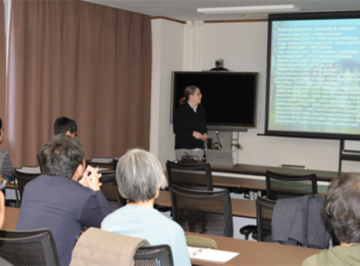 WRHI招聘者による　Dr. Silvia Haindlが講演されました