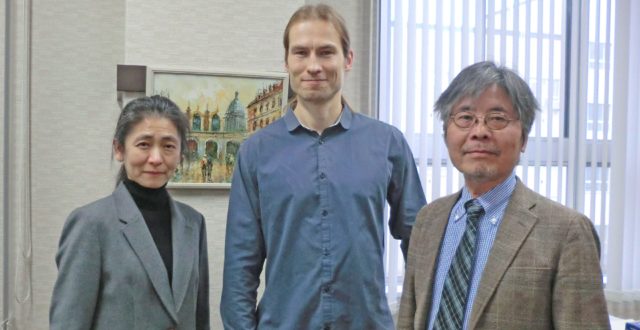 Mangirdas Malinauskas博士が特任准教授として物質理工学院に着任しました。