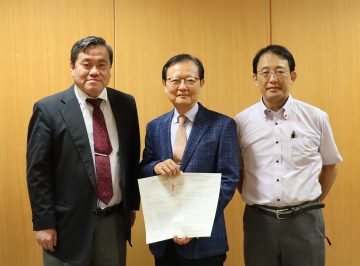 Jin-Ho Choy博士が特任教授として科学技術創成研究院に着任しました。